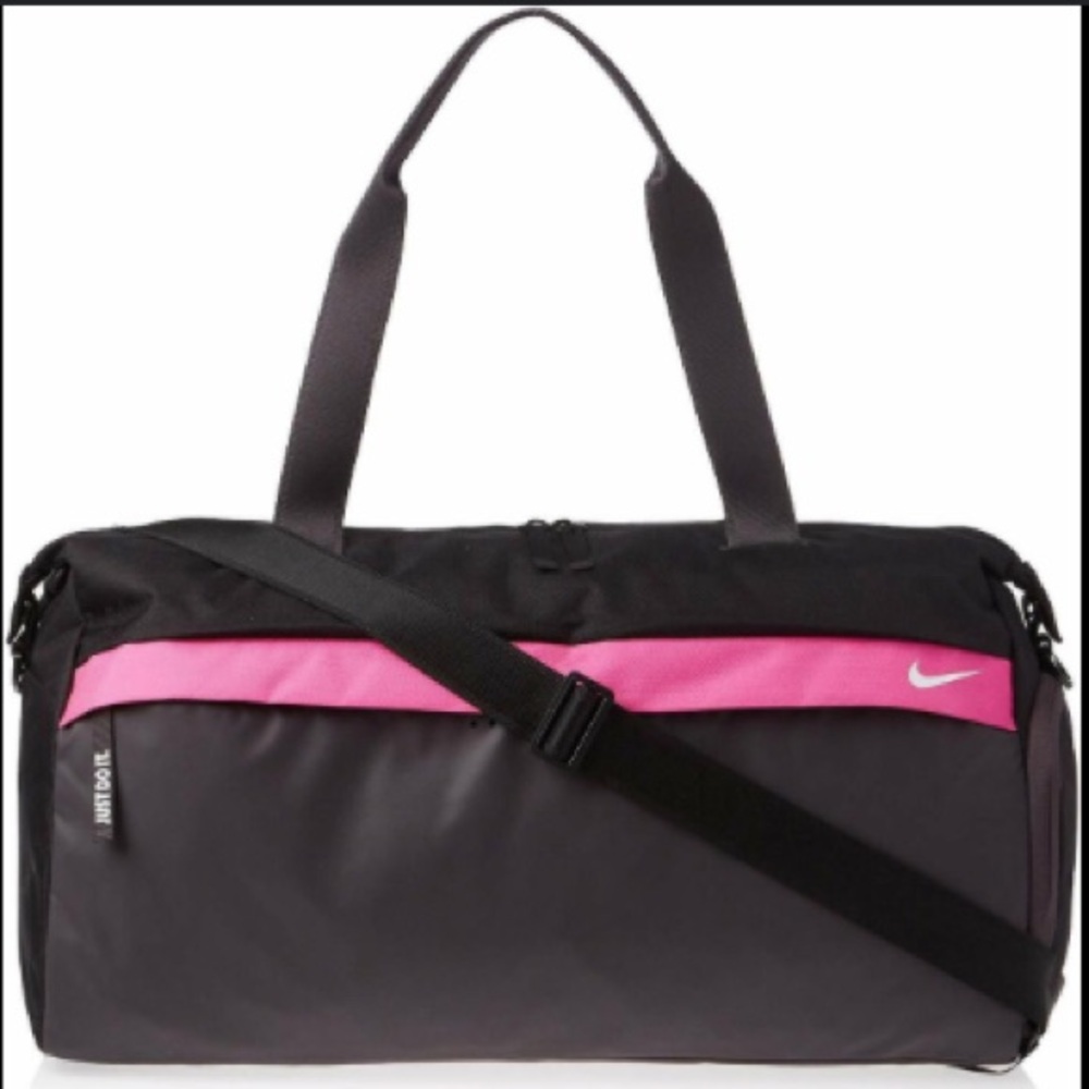 Nike Radiate Club duffel bag